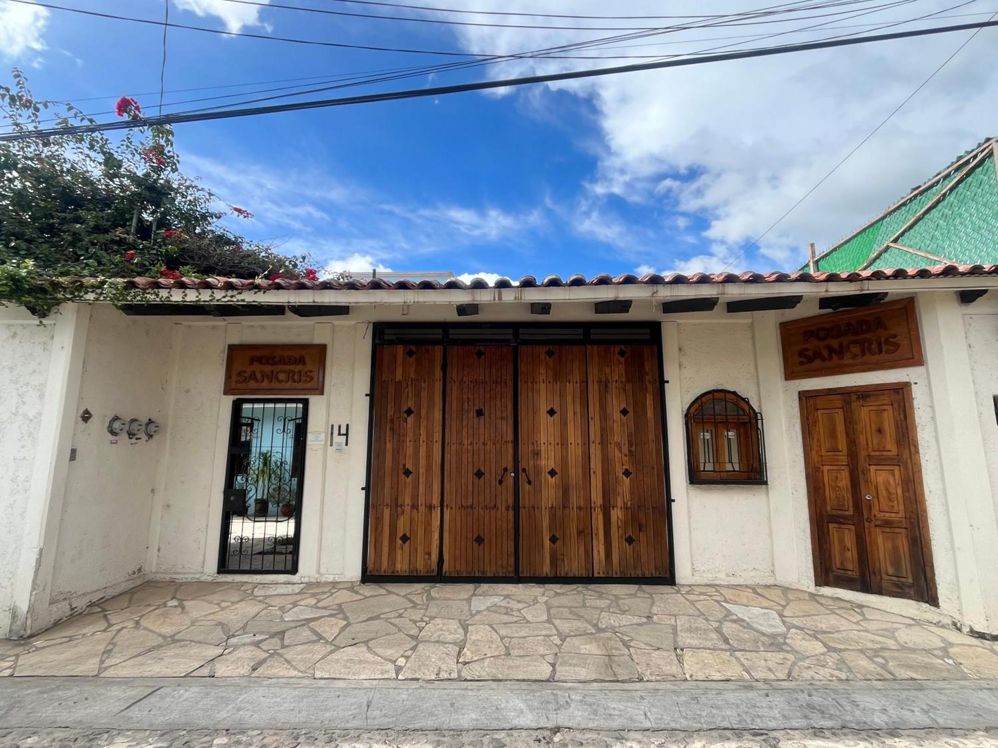 Posada Sancris San Cristobal de las Casas Exterior photo